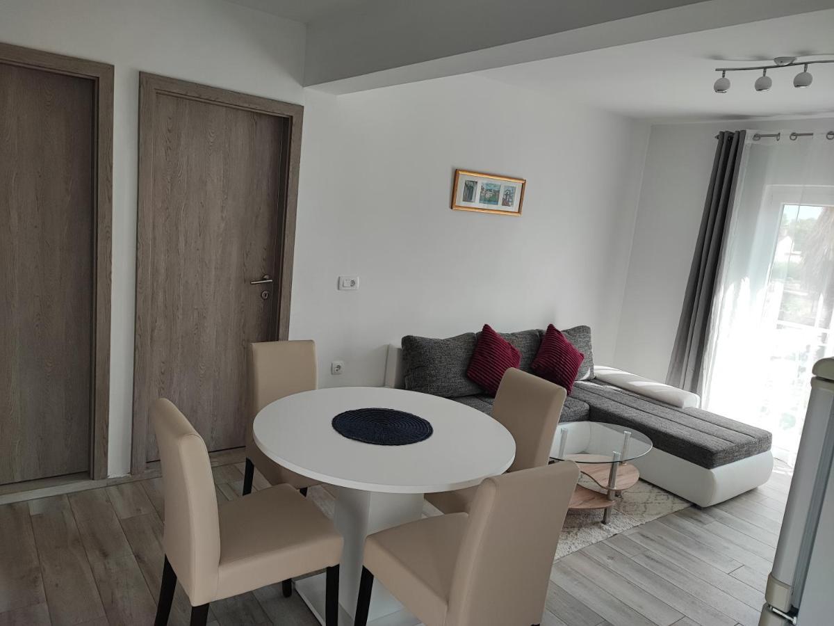 G&S Apartman Tribalj Kültér fotó